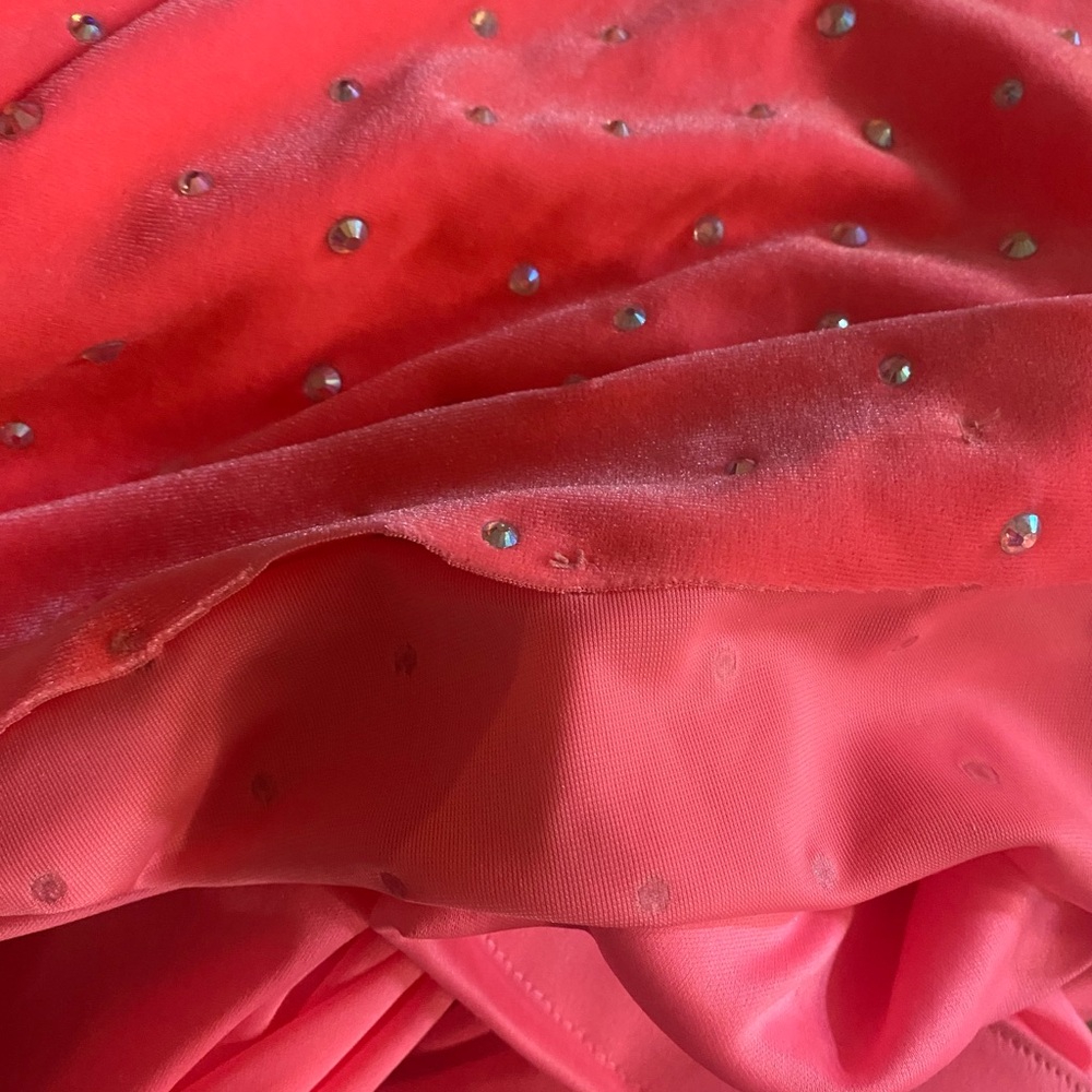 Gorgeous Johnathan Kayne Dress - Picture 4 of 5